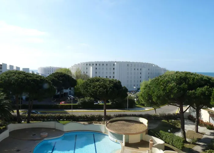 Cabine, Piscine, Proche Et Commerces - Fr-1-328-219 * La Grande Motte